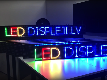 LED creeping line, 293cm x 21cm, full color